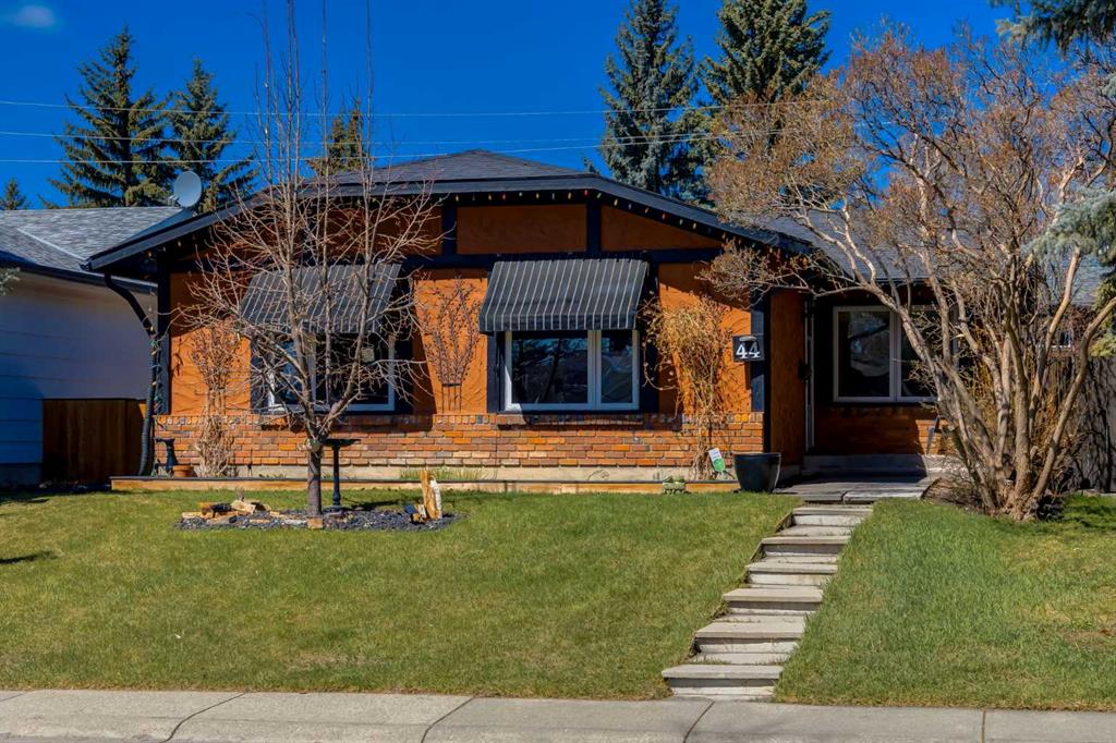 Picture for 44 Midglen Drive SE