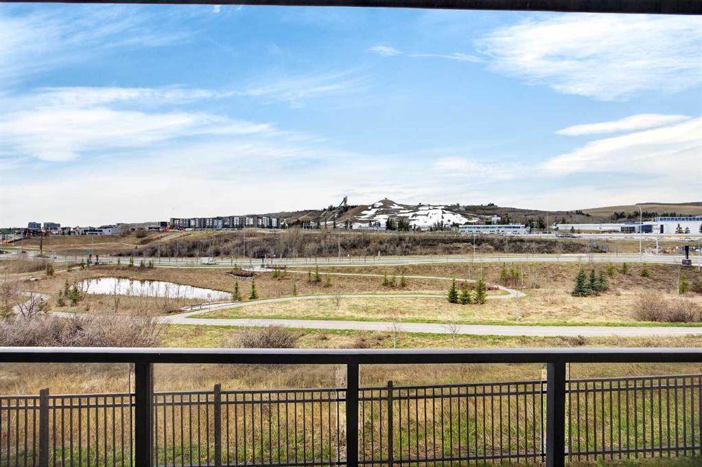 Picture for 2105, 80 Greenbriar Place NW