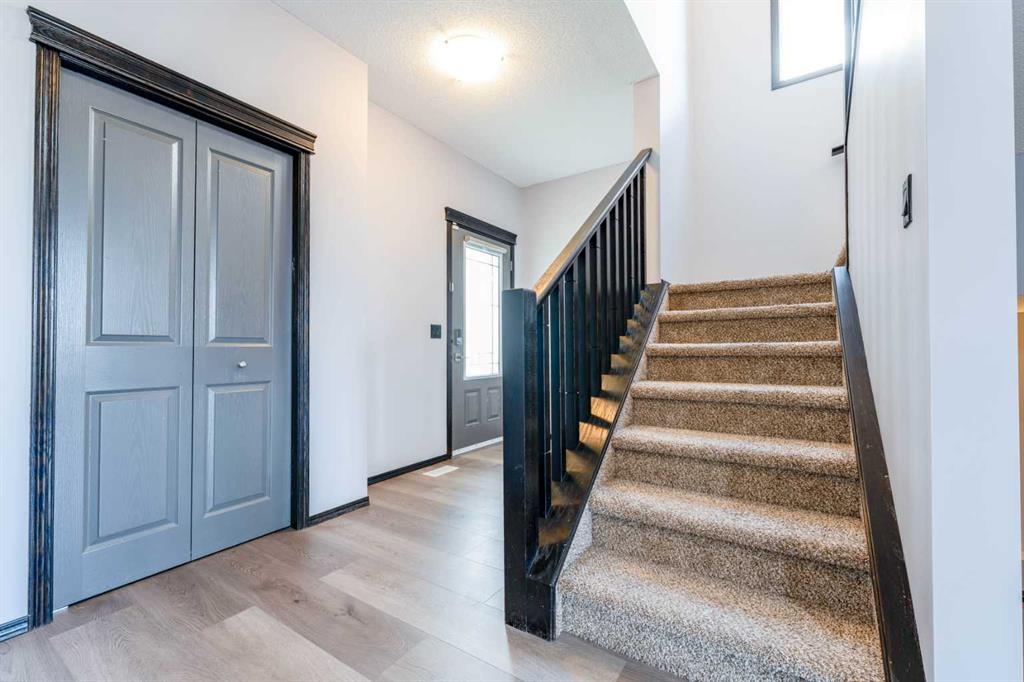 Picture for 277 Panora Way NW