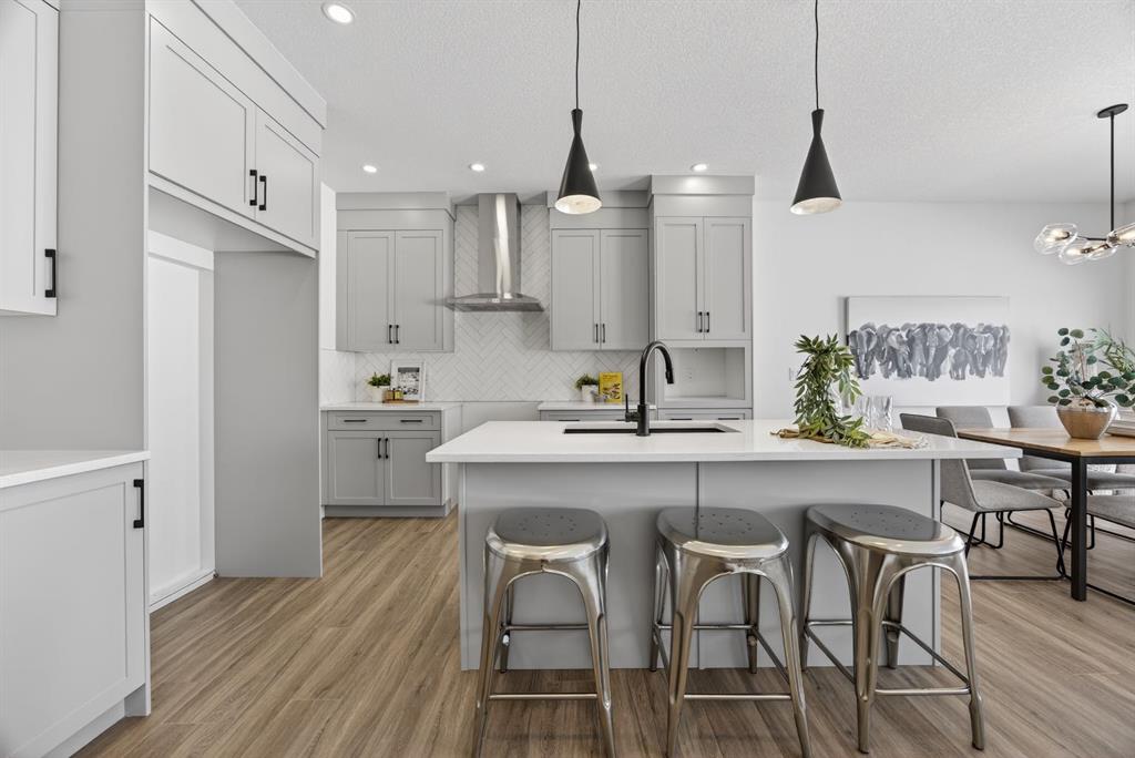 Picture for 1090 Bayview Crescent 