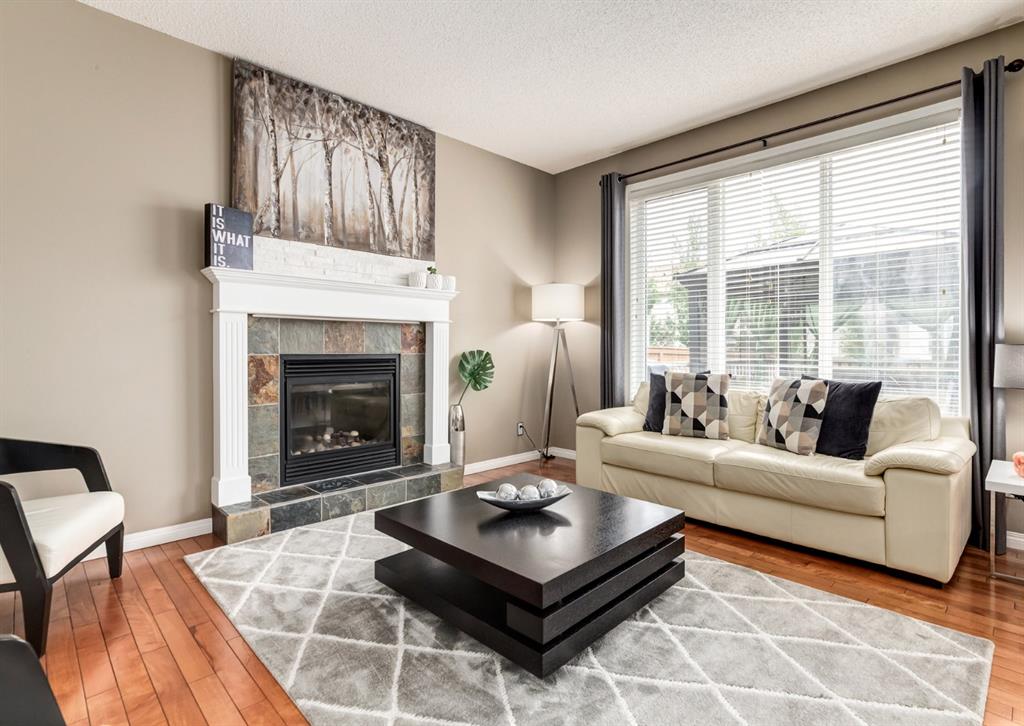 Picture for 124 Copperfield Green SE