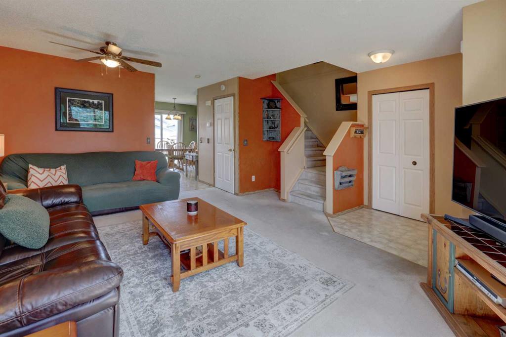 Picture for 47 Martinvalley Way NE