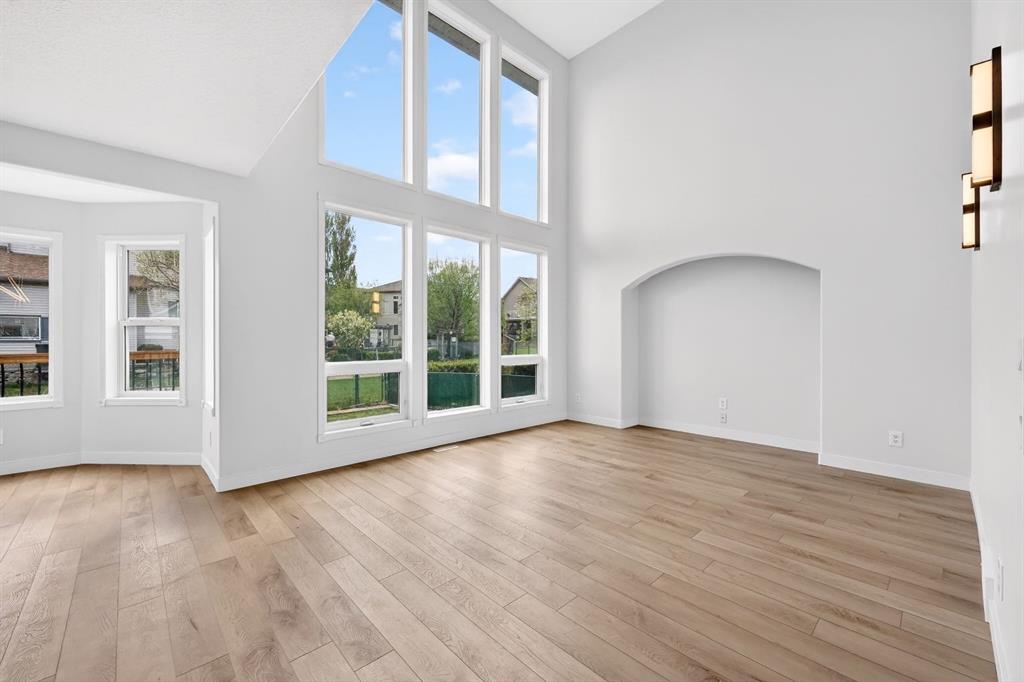 Picture for 240 Cove Drive 