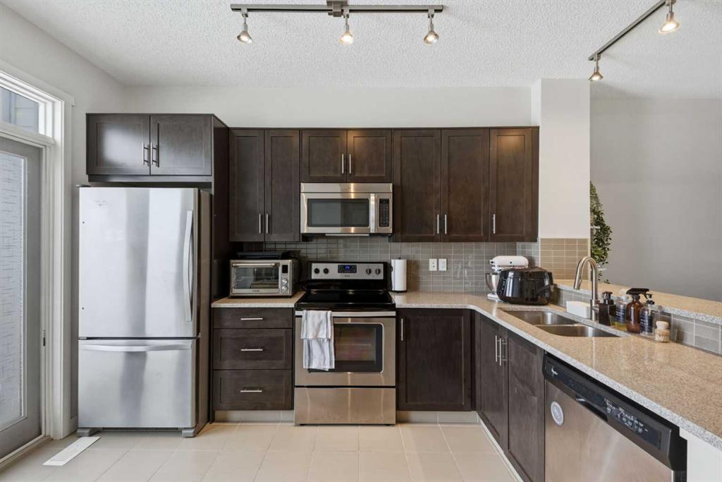 Picture for 214 Nolanfield Villas NW