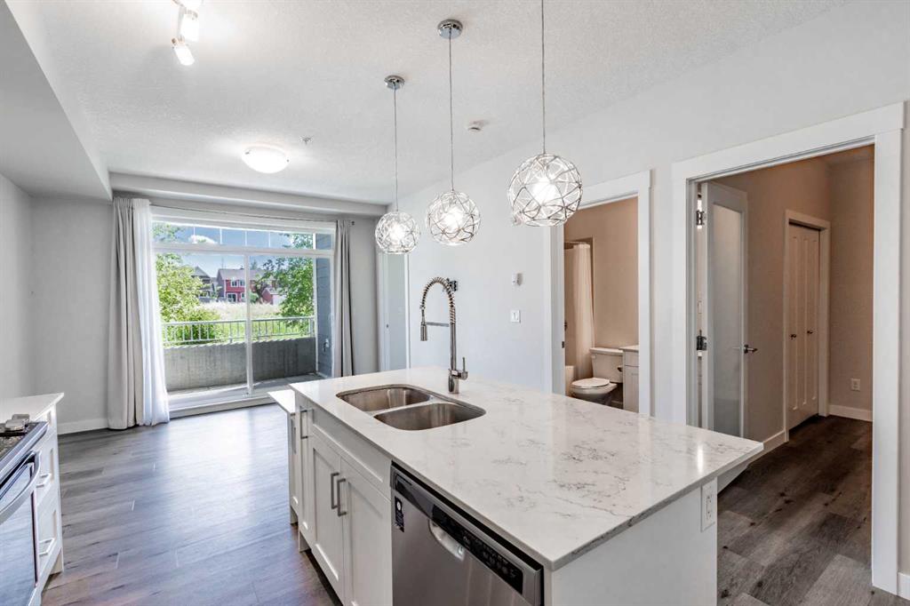 Picture for 111, 300 Auburn Meadows Common SE