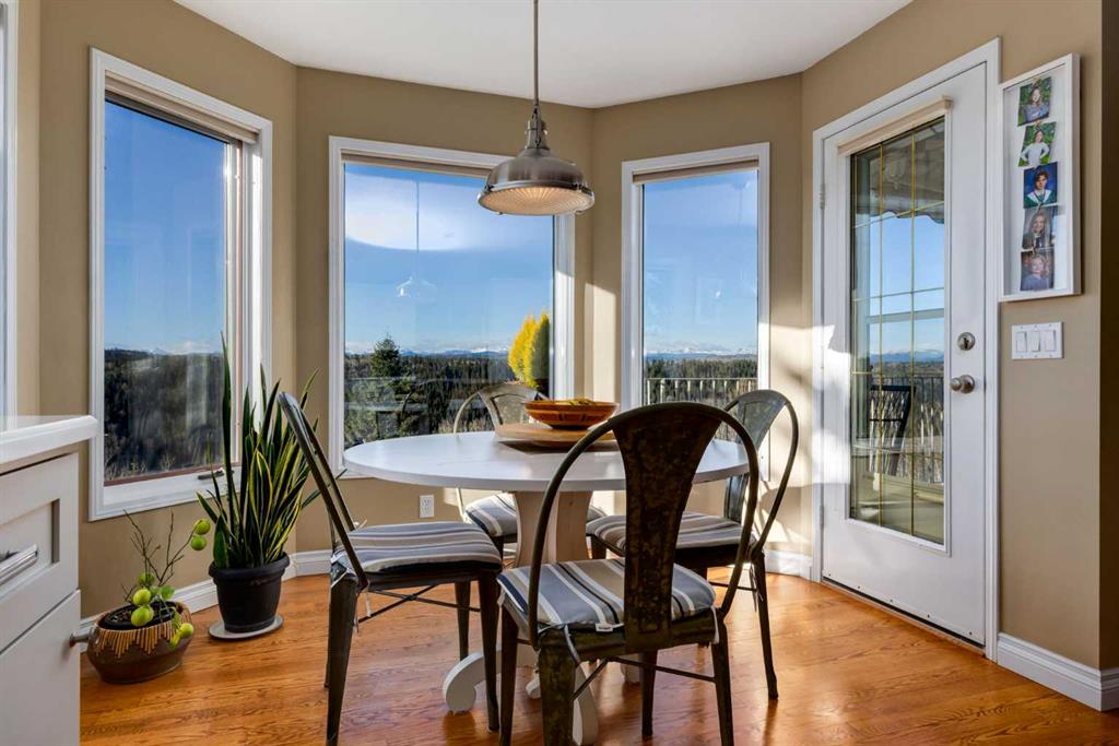 Picture for 42 Sunset Way  https://www.cirrealty.ca/reb/creb/17/A2265917_16.jpg
