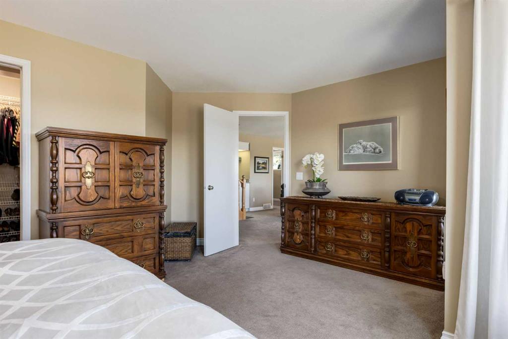 Picture for 42 Sunset Way  https://www.cirrealty.ca/reb/creb/17/A2265917_30.jpg