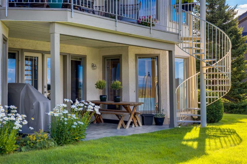 Picture for 42 Sunset Way  https://www.cirrealty.ca/reb/creb/17/A2265917_45.jpg
