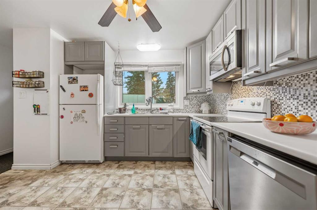 Picture for 515 Murray Place NE https://www.cirrealty.ca/reb/creb/17/A2266617_11.jpg