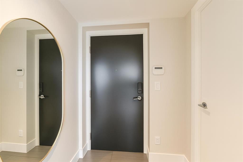 Picture for 1107, 1111 10 Street SW https://www.cirrealty.ca/reb/creb/17/A2266717_17.jpg