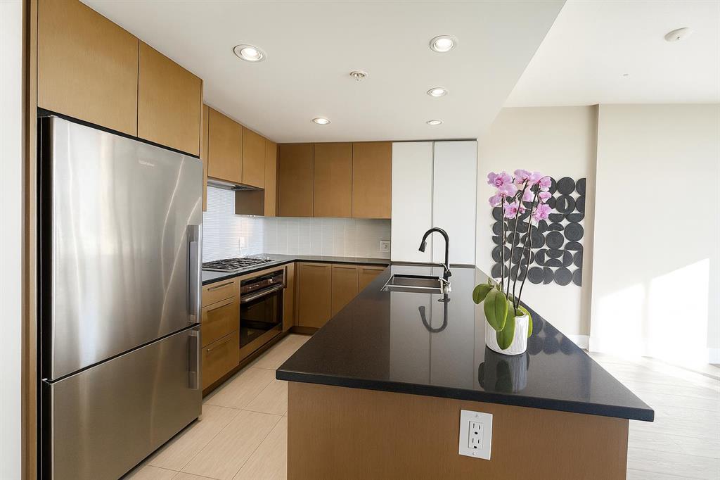 Picture for 1107, 1111 10 Street SW https://www.cirrealty.ca/reb/creb/17/A2266717_8.jpg