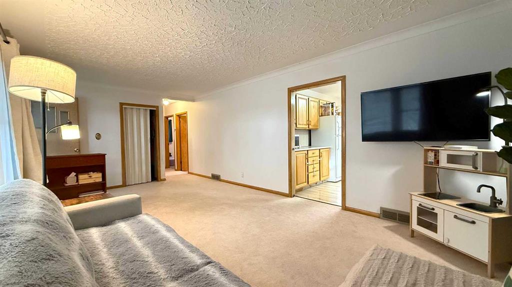 Picture for 217 3 Street S