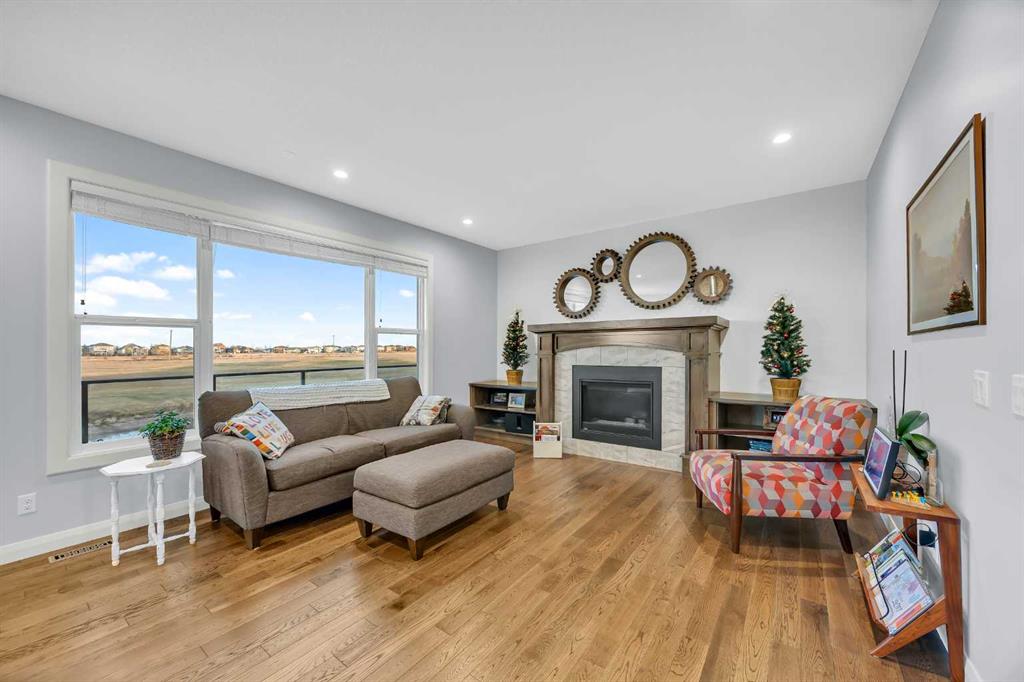 Picture for 264 Boulder Creek Crescent SE