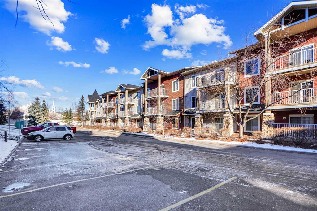 Picture for 4109, 70 Panamount Drive NW