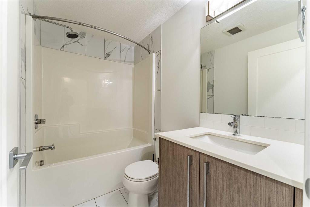 Picture for 2205, 76 Cornerstone Passage NE