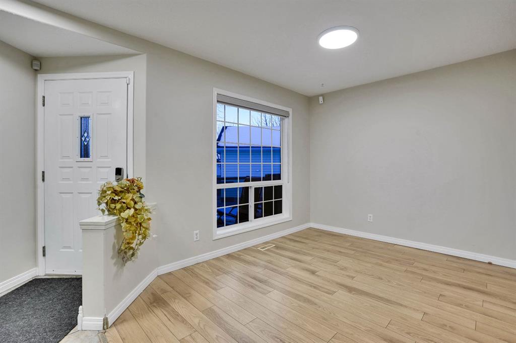 Picture for 58 lakeview Bay 