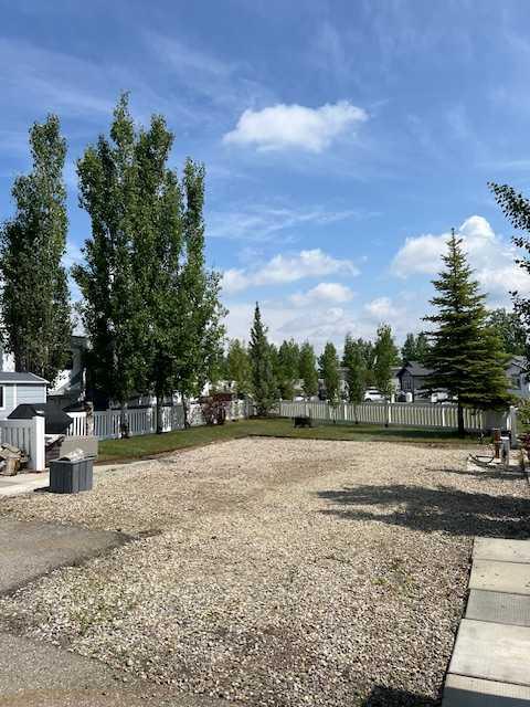 Picture for 5067, 35468 Range Road 30  