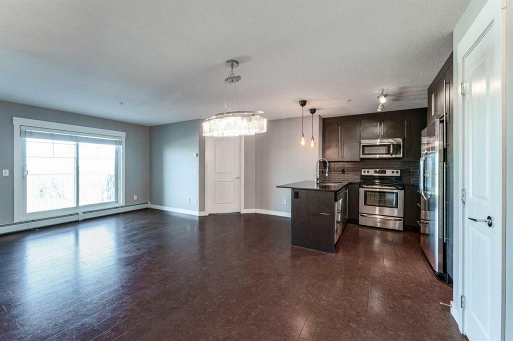 Picture for 1309, 11 Mahogany Row SE