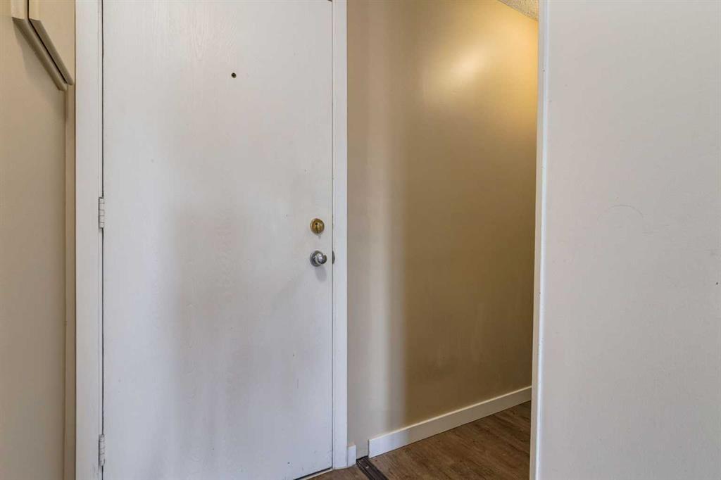 Picture for 405C, 5601 Dalton Drive NW