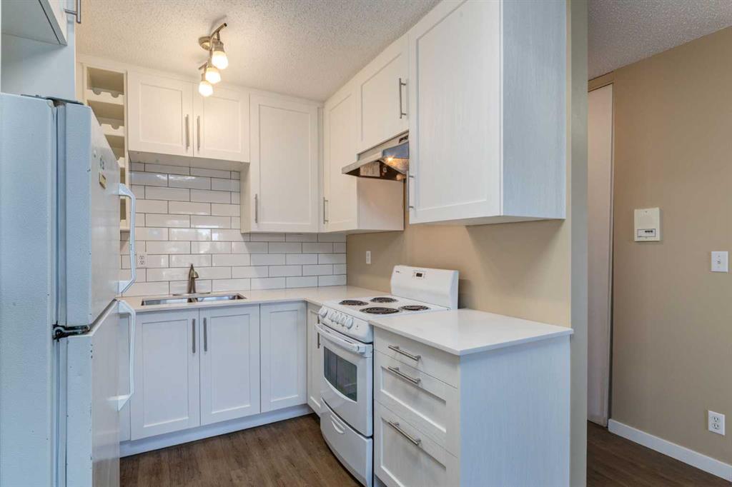 Picture for 405C, 5601 Dalton Drive NW