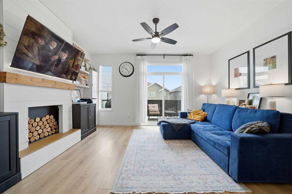 Picture for 93 Walgrove Common SE