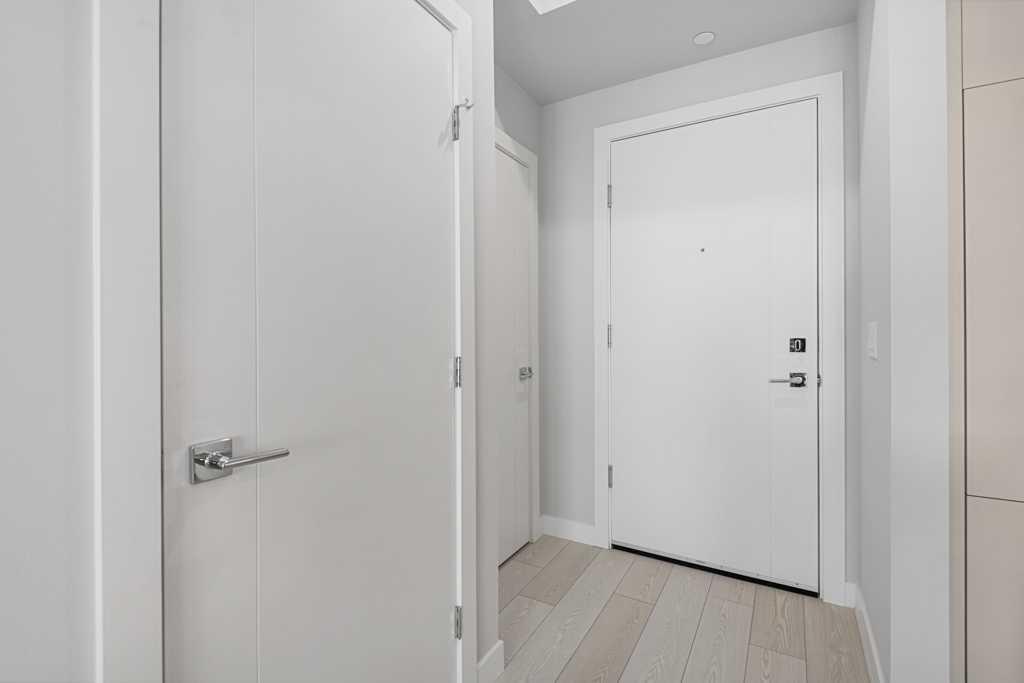 Picture for 612, 8230 Broadcast Avenue 