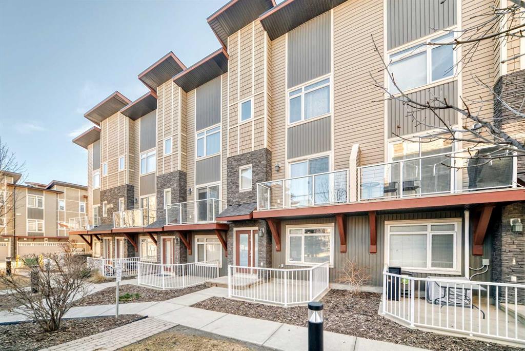 Picture for 410 Skyview Point Place NE