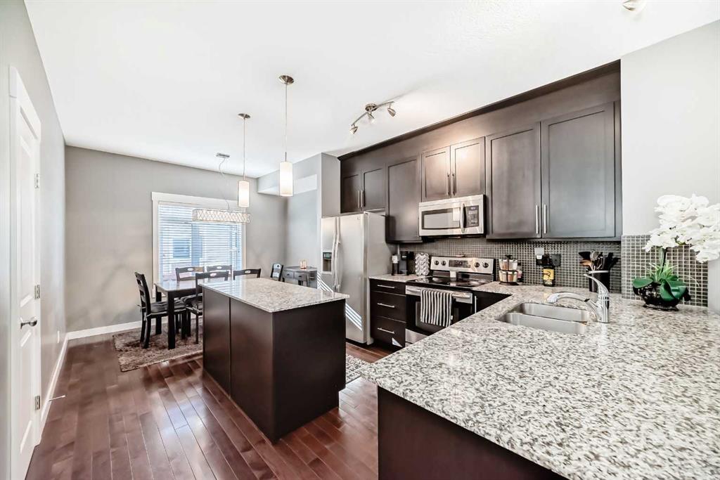 Picture for 410 Skyview Point Place NE