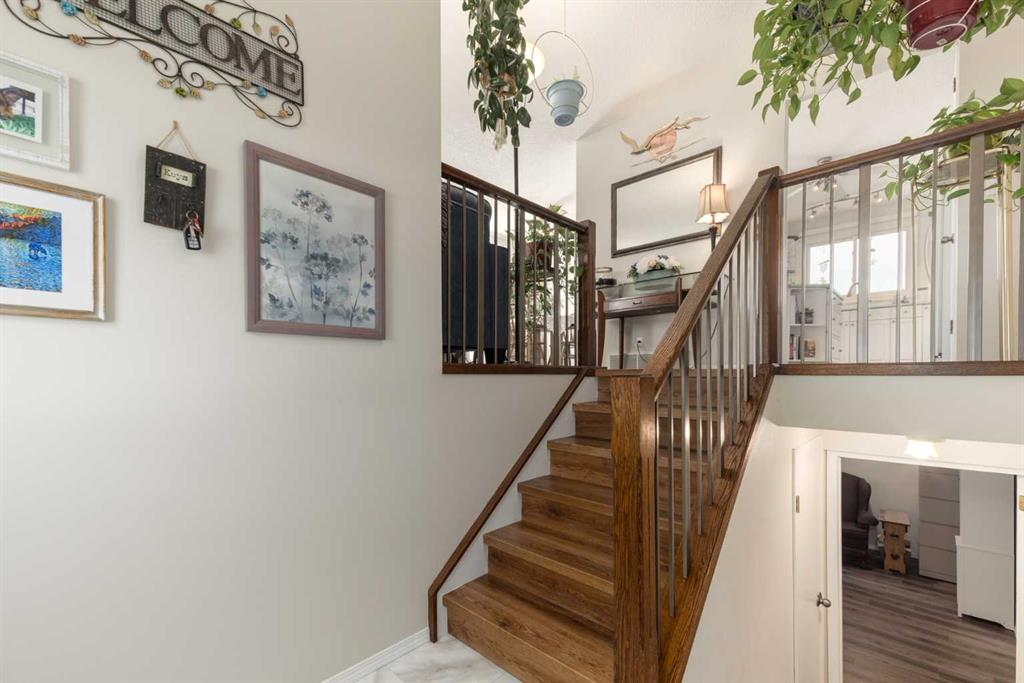 Picture for 23 Whitlock Close NE