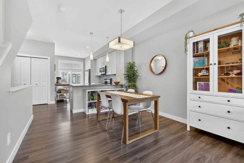 Picture for 19632 40 Street SE