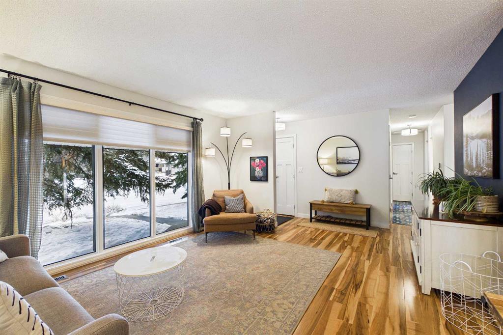 Picture for 335 Huntridge Road NE