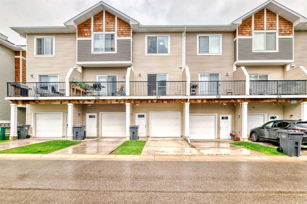 Picture for 127, 2802 Kings Heights Gate SE