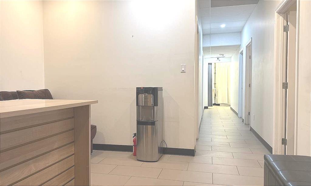 Picture for 4500 Macleod Trail SW