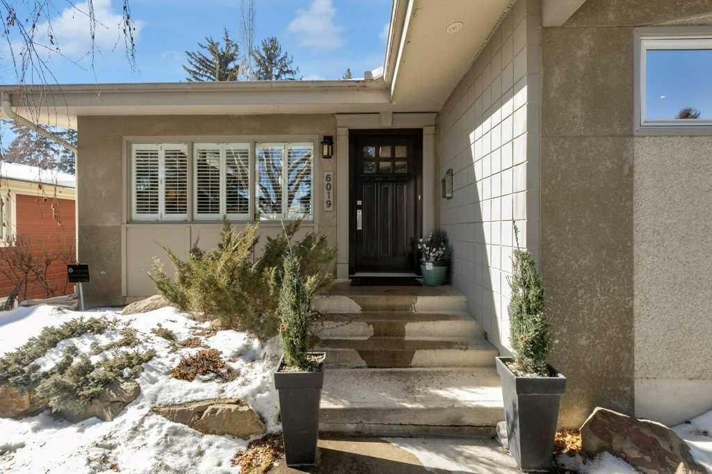 Picture for 6019 Lakeview Drive SW