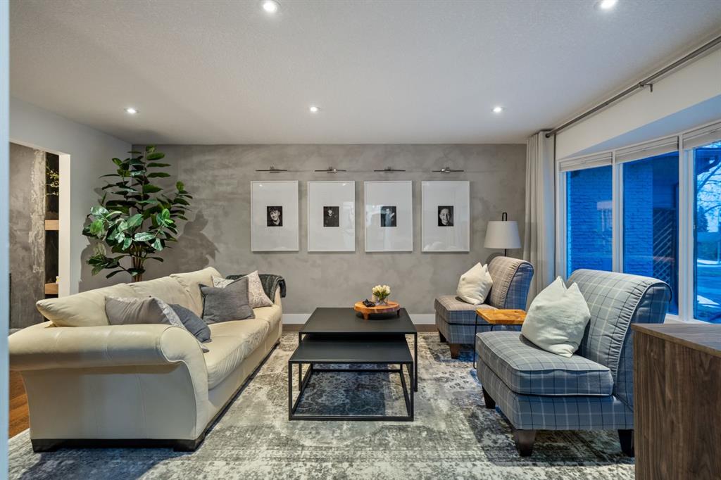 Picture for 136 Lake Crimson Close SE