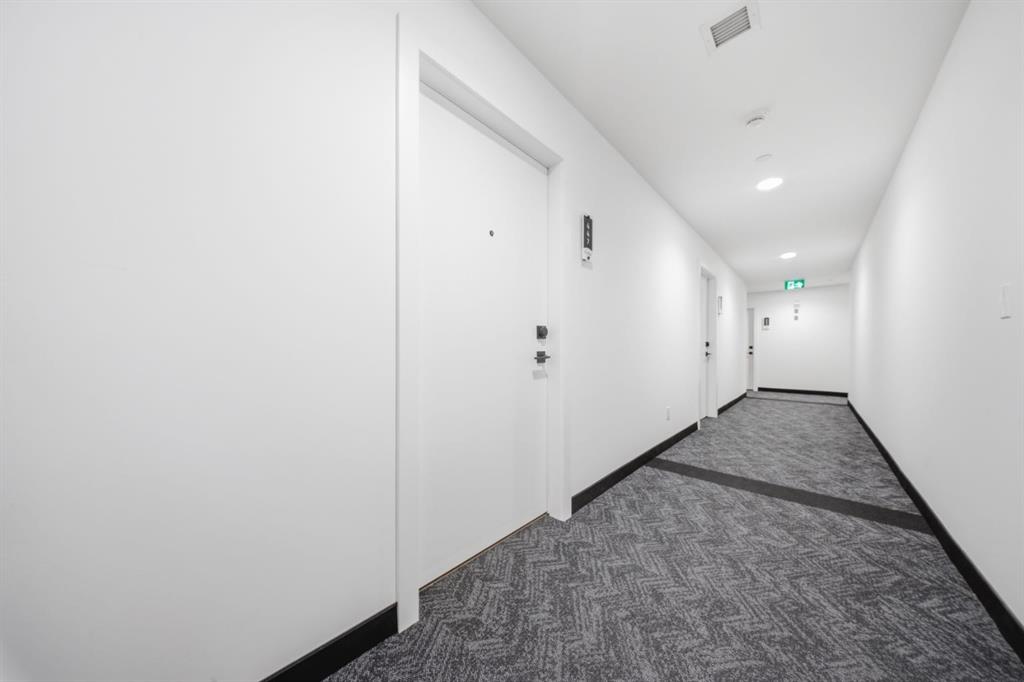 Picture for 447, 110 18A Street NW