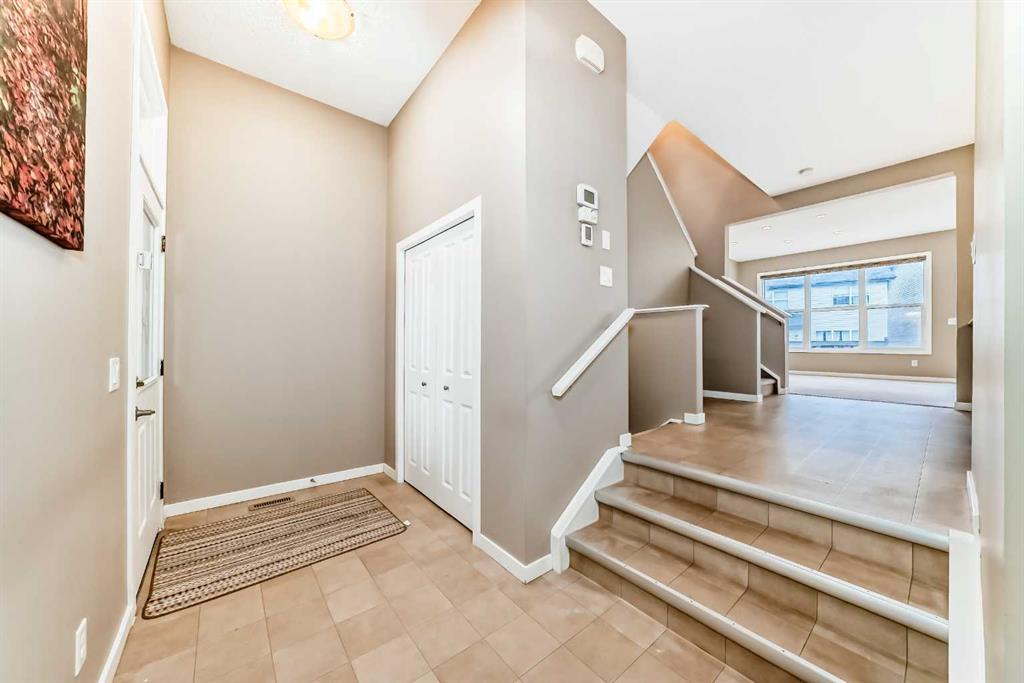 Picture for 144 Auburn Glen Close SE