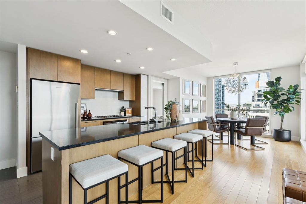 Picture for 2304, 1111 10 Street SW