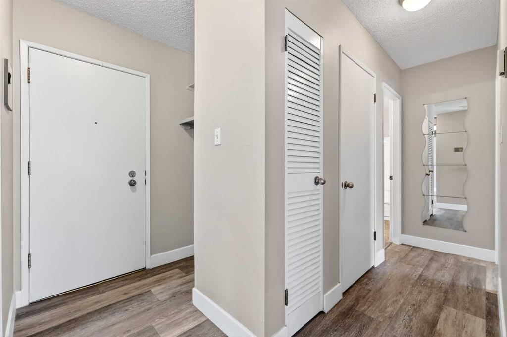 Picture for 402, 635 56 Avenue SW