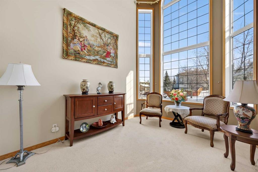 Picture for 359 Rocky Ridge Drive NW