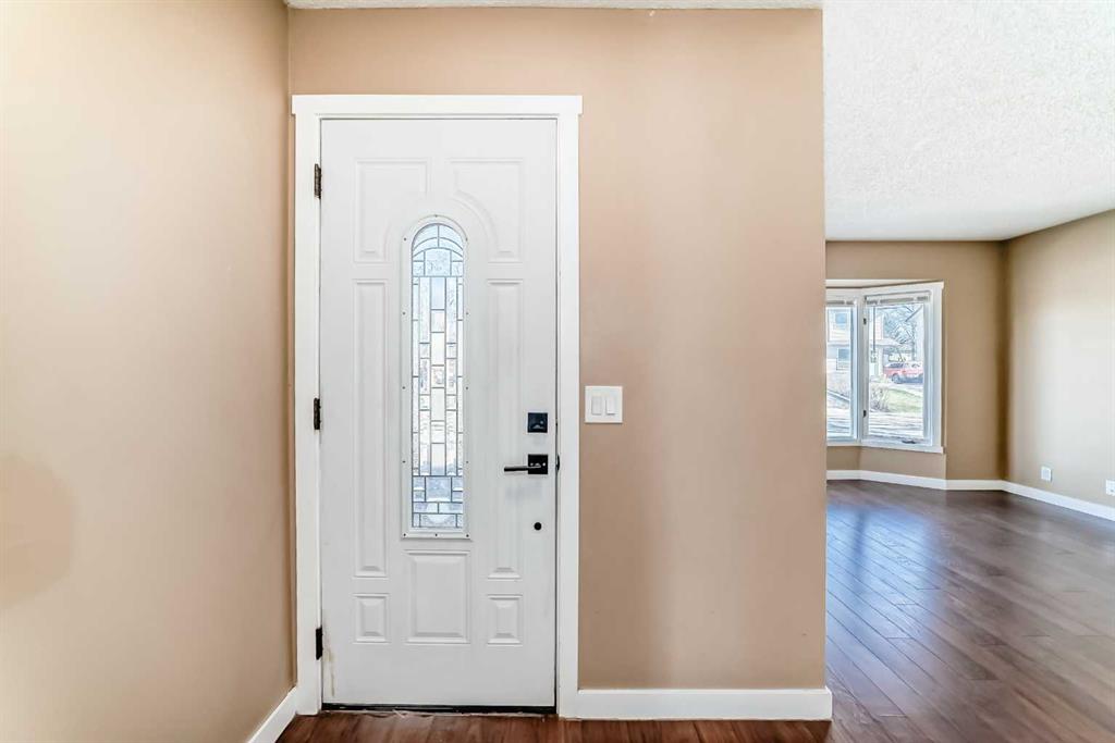 Picture for 5 Falchurch Road NE