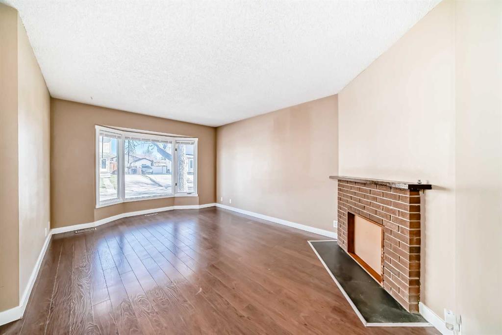 Picture for 5 Falchurch Road NE