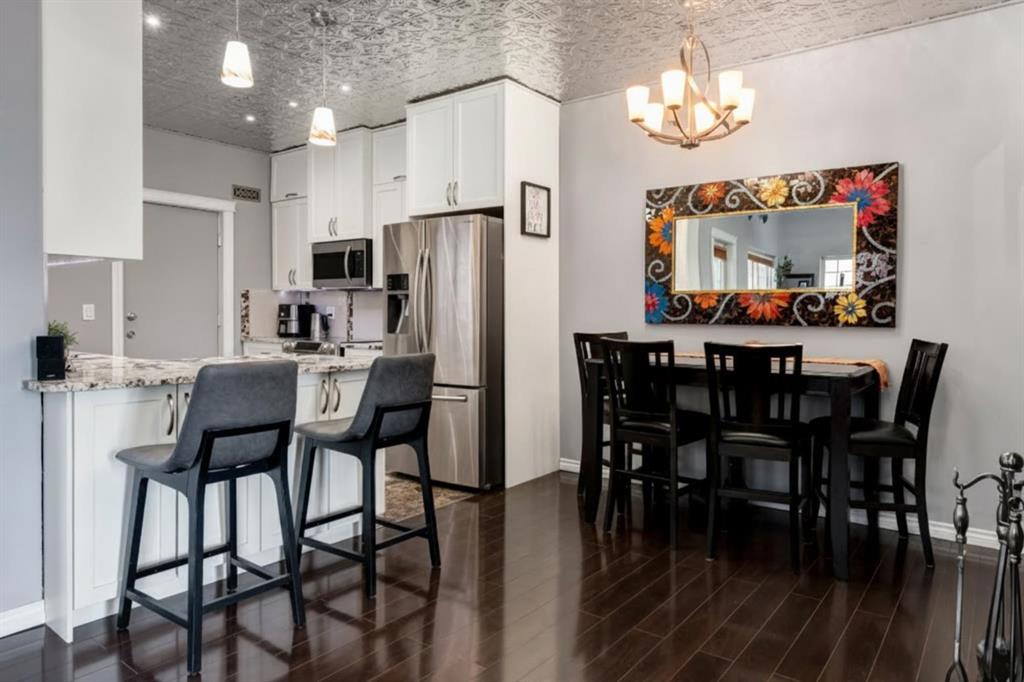 Picture for 206, 1997 Sirocco Drive SW