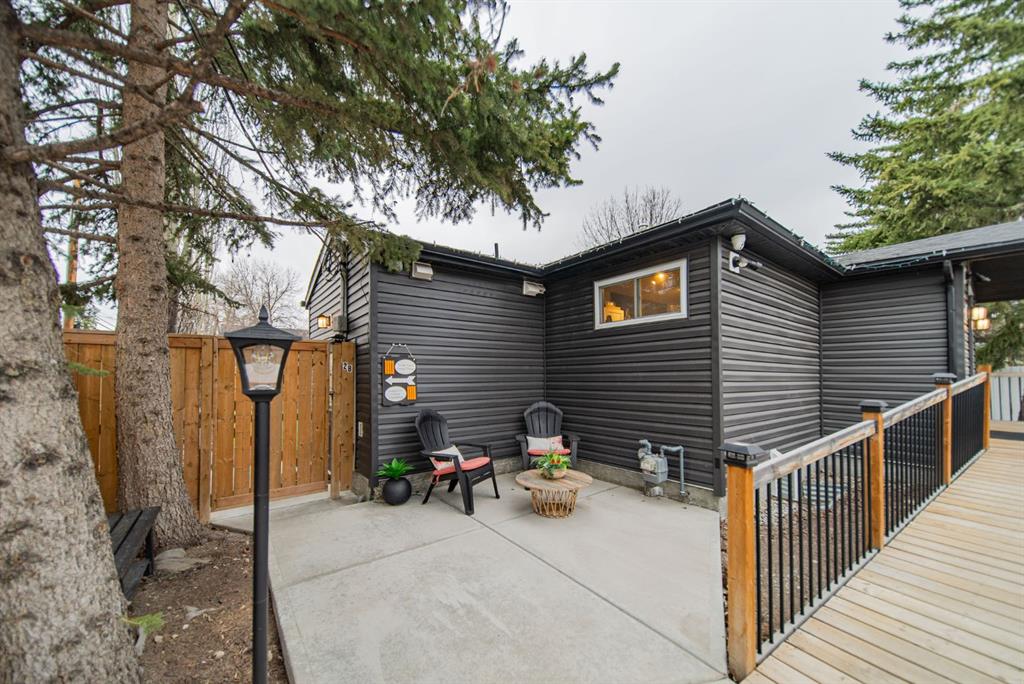 Picture for 2 Elk Avenue 