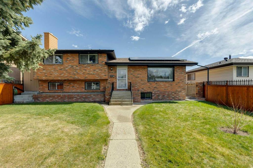 Picture for 12 Huntwick Way NE