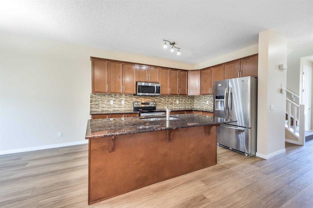 Picture for 28 Cityscape Gardens NE