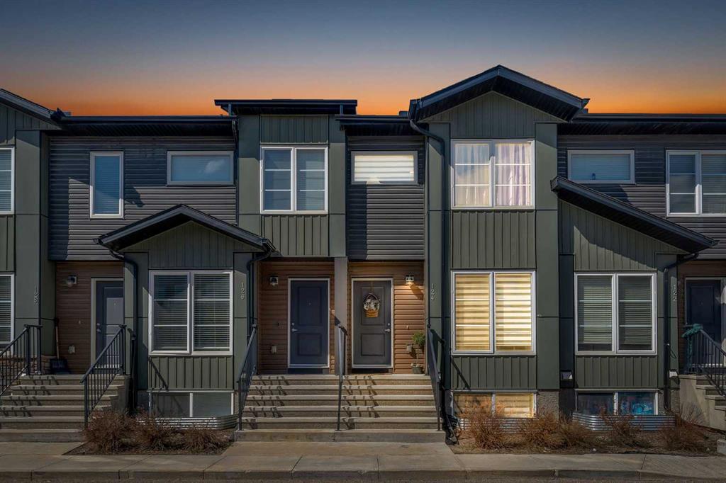 Picture for 124, 31 Red Embers Parade NE