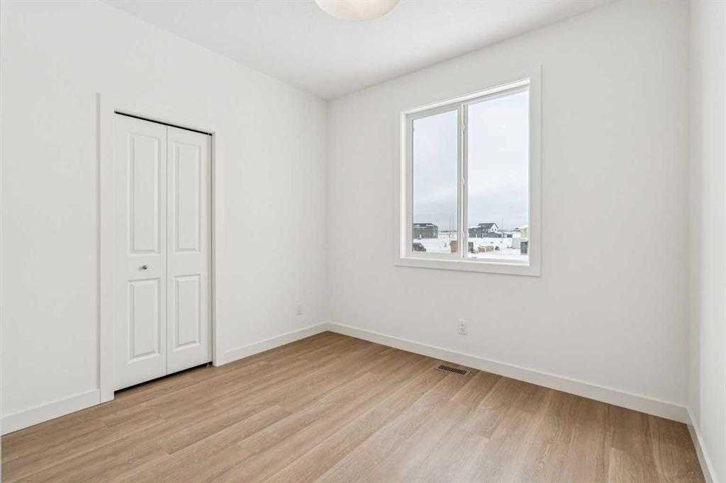 Picture for 94 prince Crescent 
