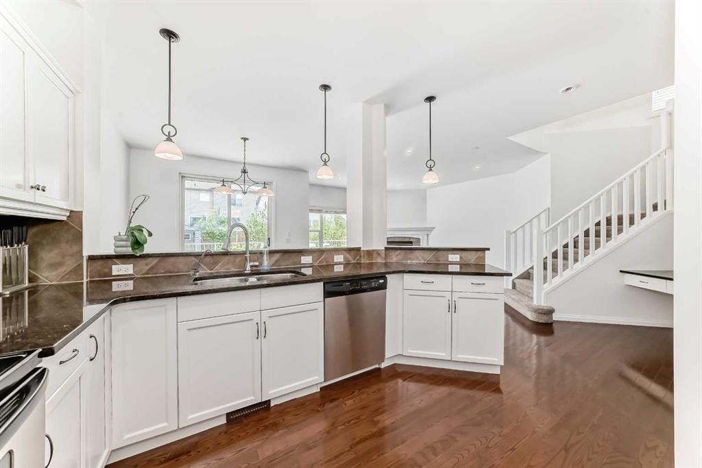 Picture for 27 Aspen Hills Close SW