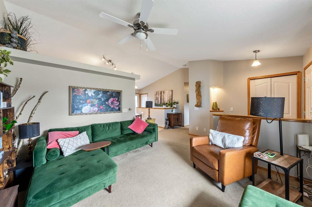 Picture for 1721 Strathcona Place 
